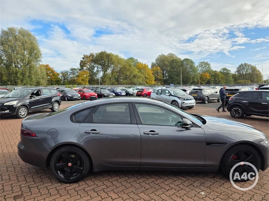 Used Jaguar XF 2016 for sale - 76554779: Photo 6