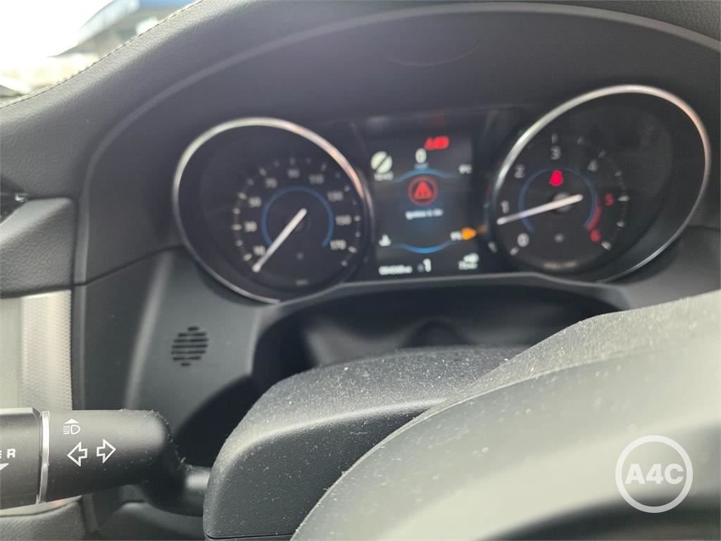 Used Jaguar XF 2016 for sale - 76554779: Photo 9