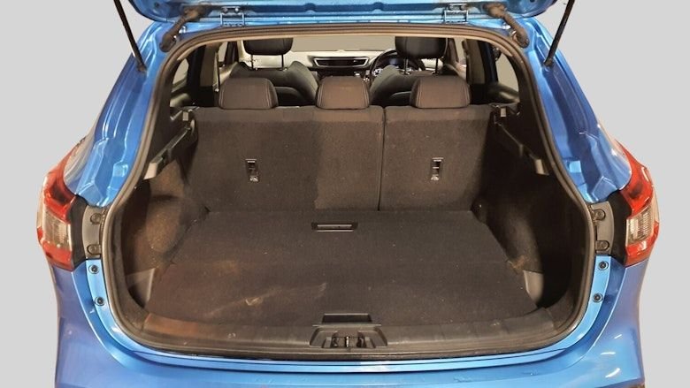 Used Nissan Qashqai 2018 for sale - 76900670: Photo 10