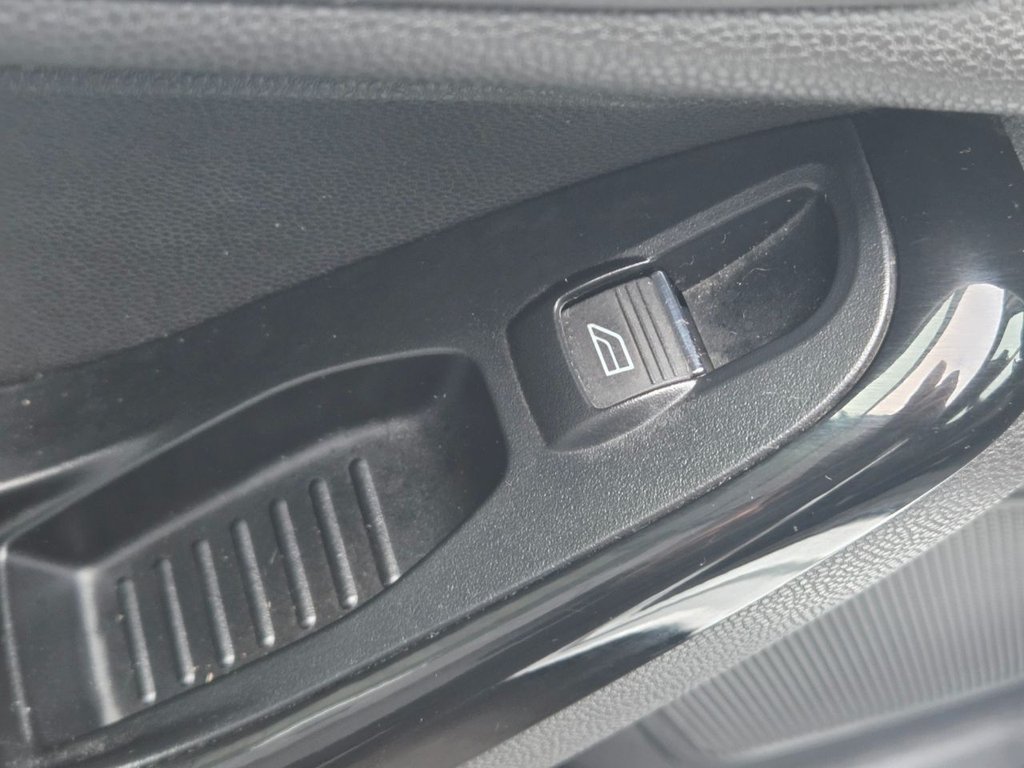 Used Ford Fiesta 2014 for sale - 76554801: Photo 17