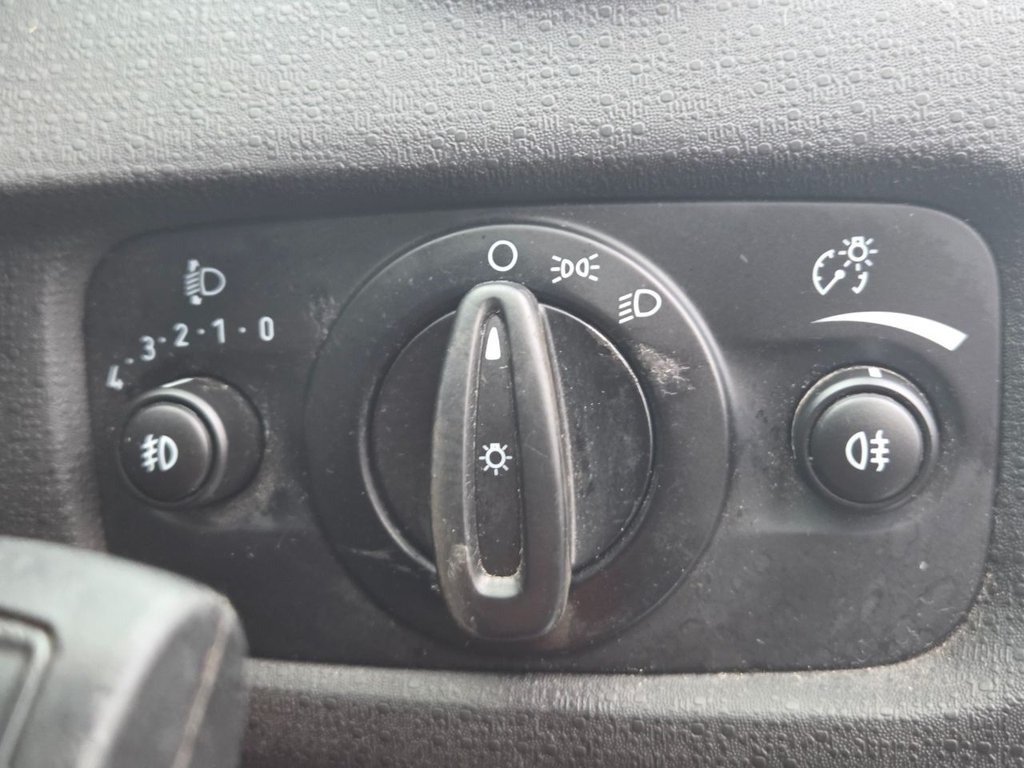 Used Ford Fiesta 2014 for sale - 76554801: Photo 19