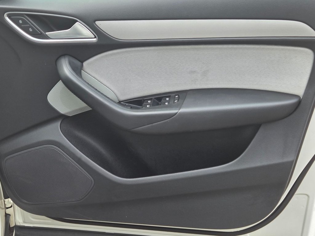 Used Audi Q3 2012 for sale - 76554789: Photo 8