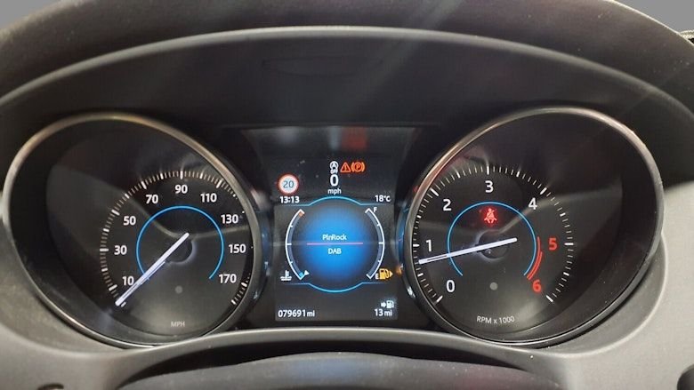 Used Jaguar XE 2016 for sale - 78002996: Photo 6