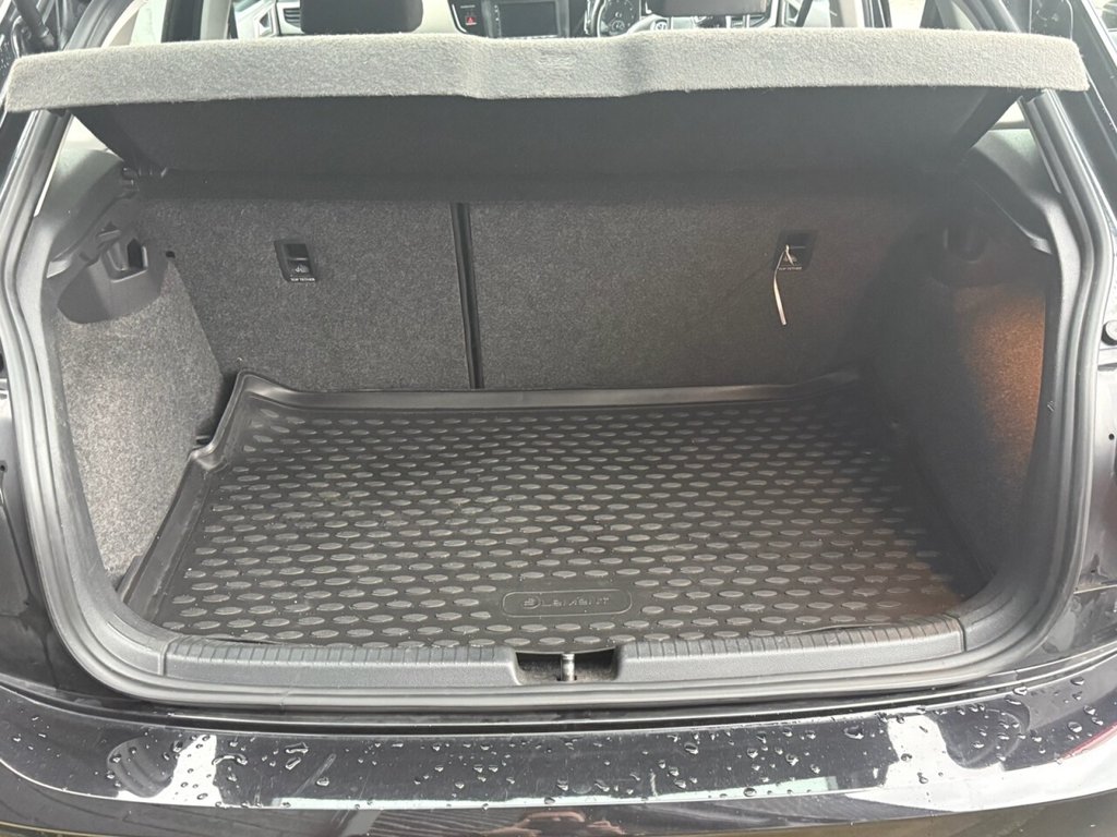 Used Volkswagen Polo 2018 for sale - 76554802: Photo 12