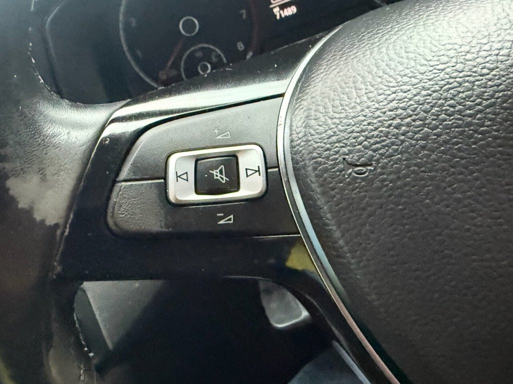 Used Volkswagen Polo 2018 for sale - 76554802: Photo 27