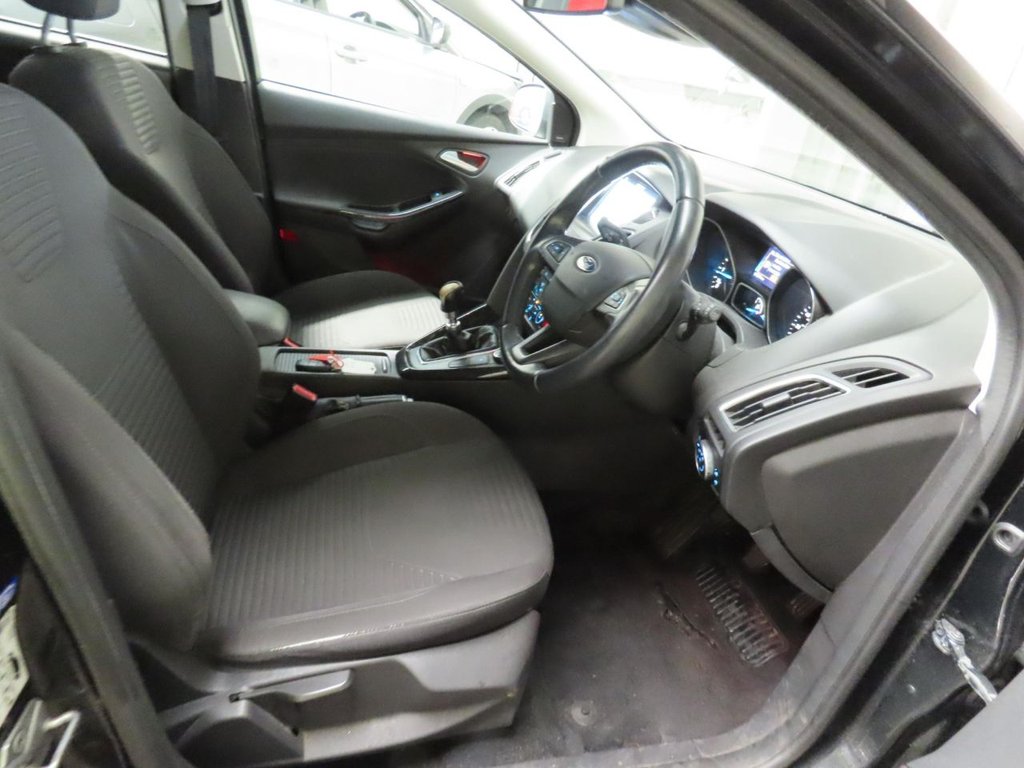 Used Ford Focus 2017 for sale - 77507336: Photo 3