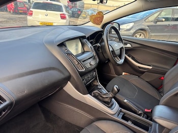 Used Ford Focus 2016 for sale - 76590894: Photo