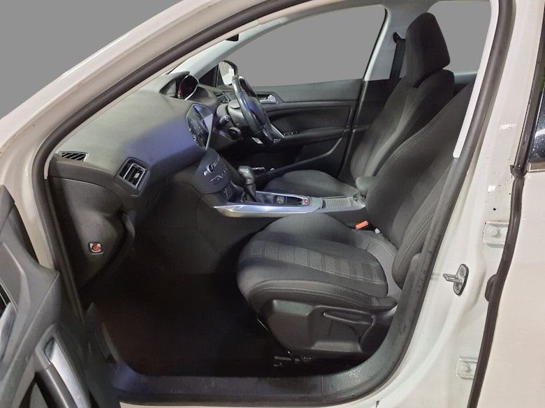 Used Peugeot 308 2016 for sale - 78003102: Photo 2