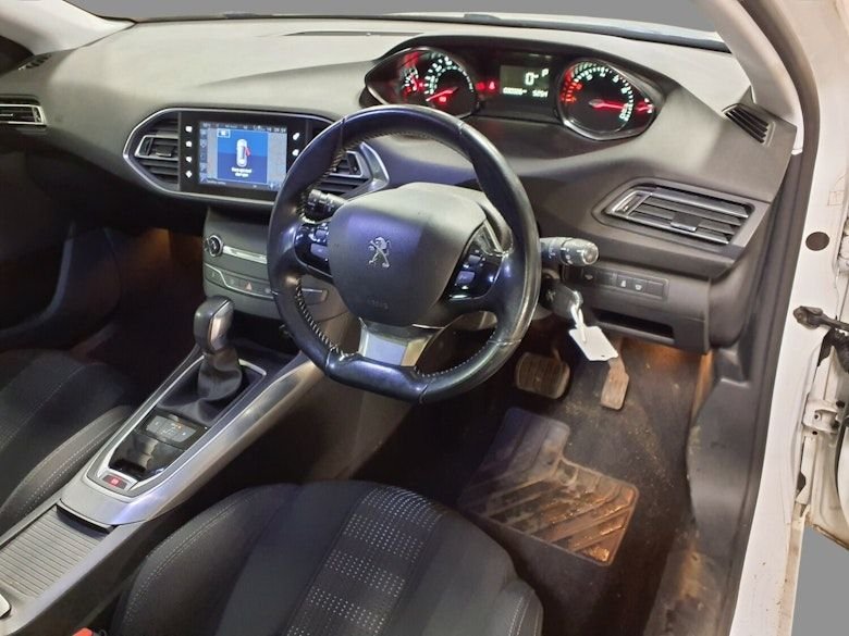 Used Peugeot 308 2016 for sale - 78003102: Photo 4