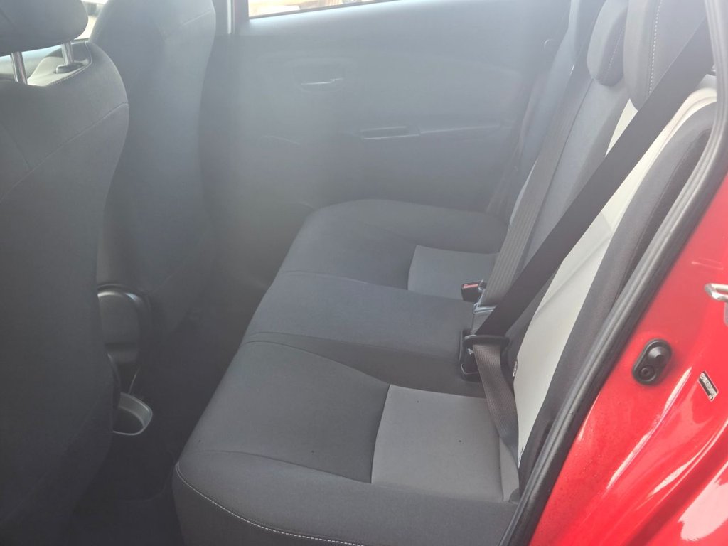 Used Toyota Yaris 2018 for sale - 77655400: Photo 16