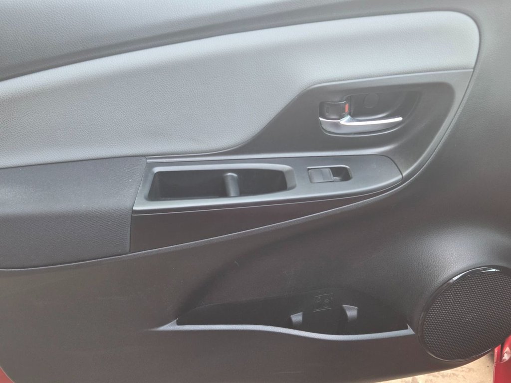 Used Toyota Yaris 2018 for sale - 77655400: Photo 17