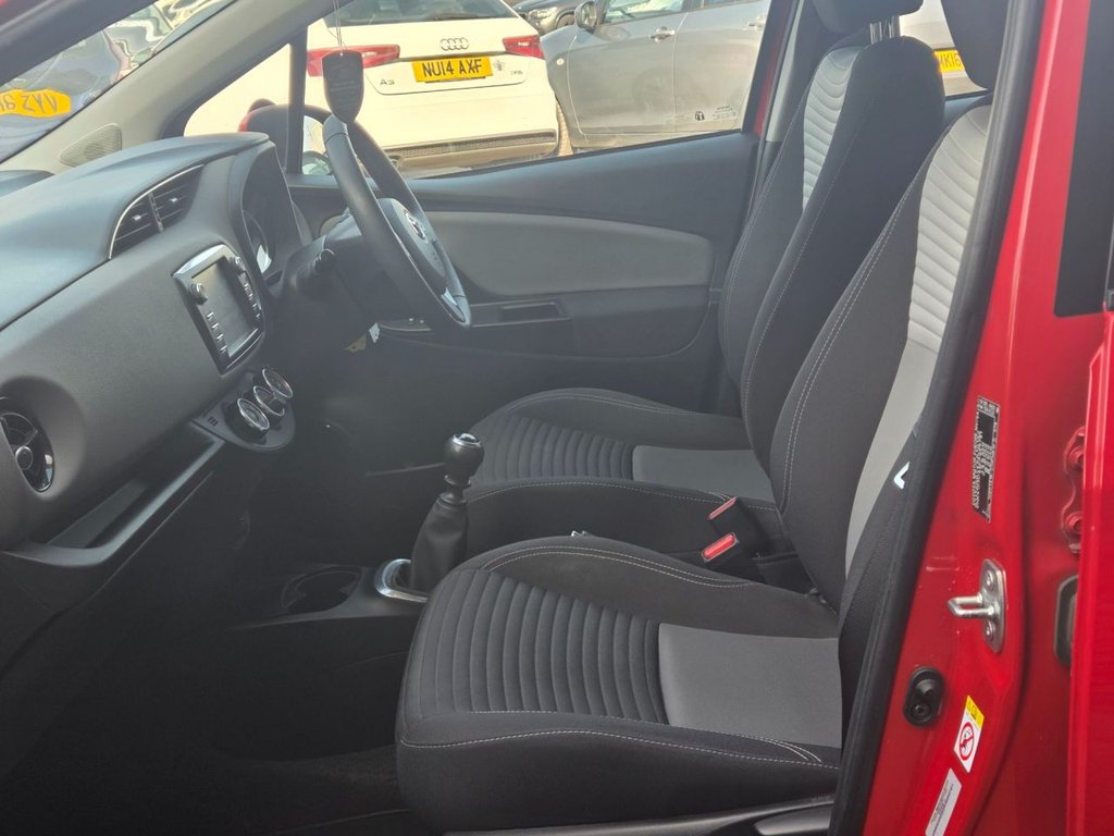 Used Toyota Yaris 2018 for sale - 77655400: Photo 19