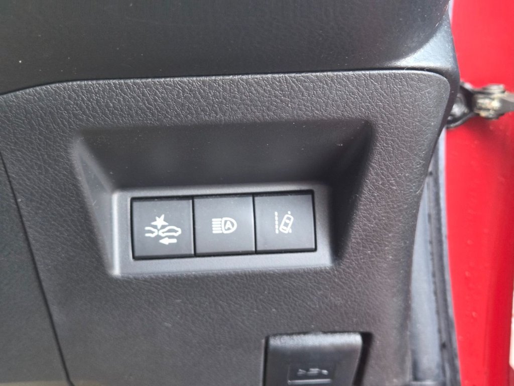 Used Toyota Yaris 2018 for sale - 77655400: Photo 21