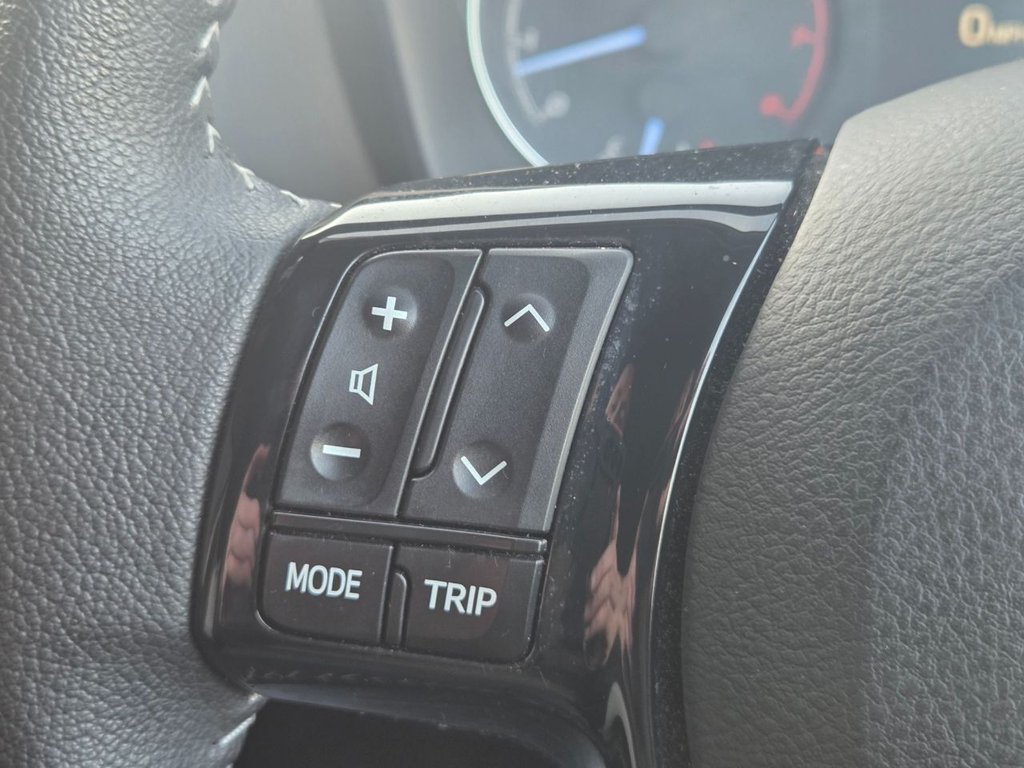 Used Toyota Yaris 2018 for sale - 77655400: Photo 23