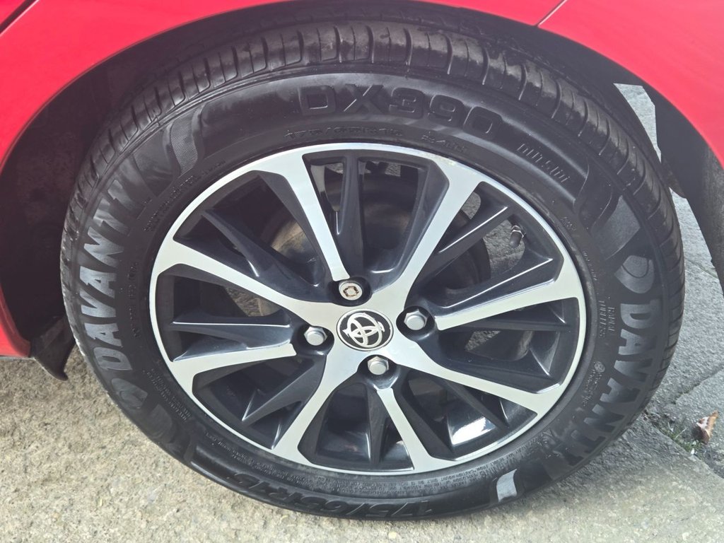 Used Toyota Yaris 2018 for sale - 77655400: Photo 37