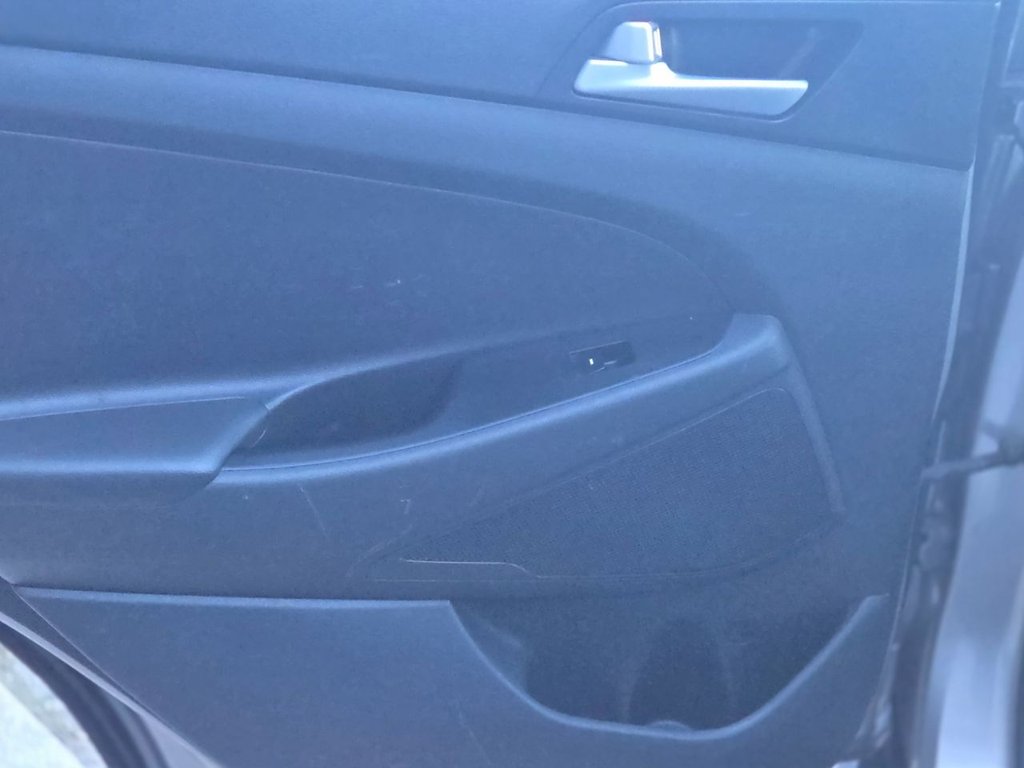 Used Hyundai TUCSON 2016 for sale - 76617741: Photo 12