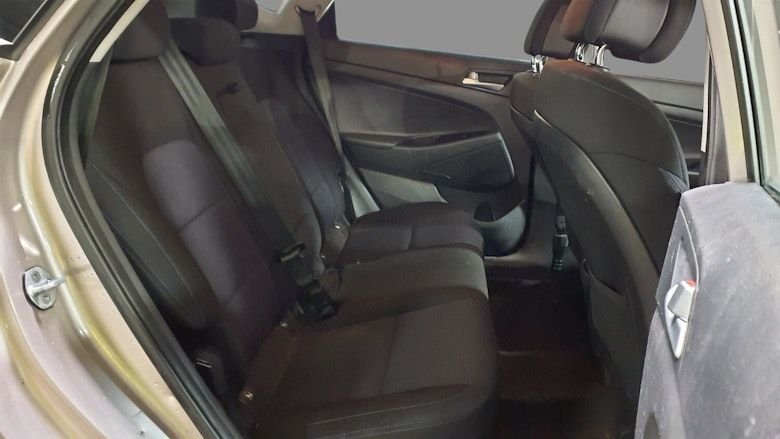 Used Hyundai TUCSON 2016 for sale - 76617741: Photo 5