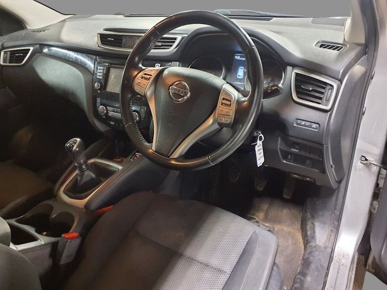 Used Nissan Qashqai 2016 for sale - 77512515: Photo 3