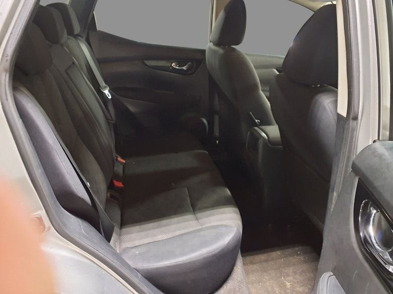 Used Nissan Qashqai 2016 for sale - 77512515: Photo 6