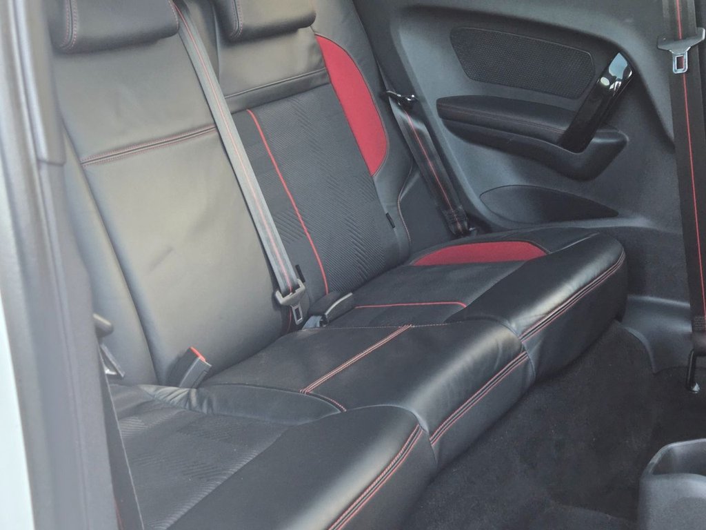 Used Peugeot 208 2015 for sale - 76554780: Photo 14