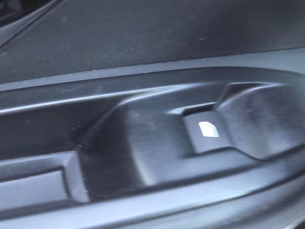 Used Peugeot 208 2015 for sale - 76554780: Photo 16