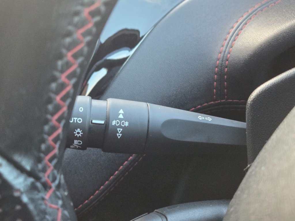 Used Peugeot 208 2015 for sale - 76554780: Photo 25