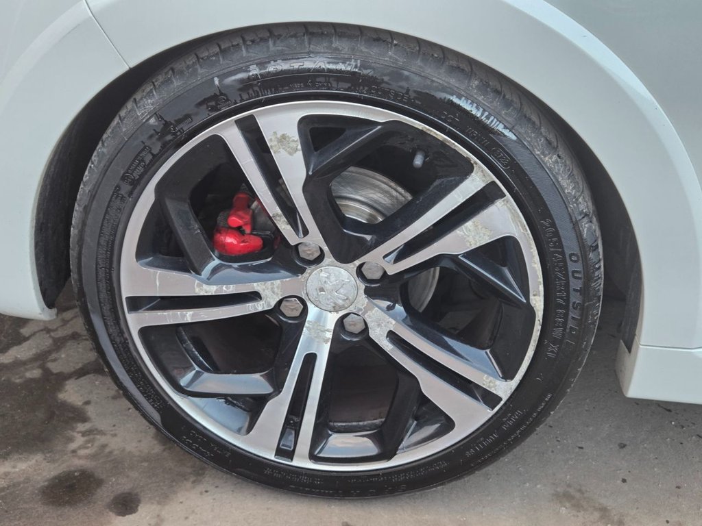 Used Peugeot 208 2015 for sale - 76554780: Photo 37