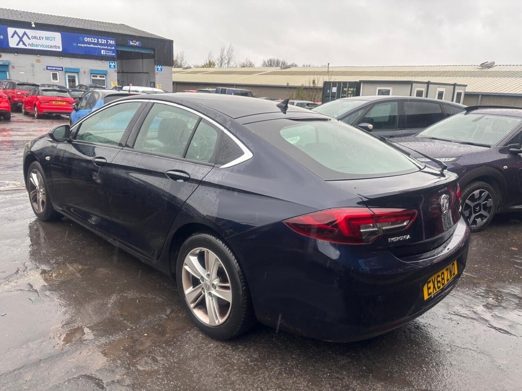 Used Vauxhall Insignia 2018 for sale - 76582390: Photo 9