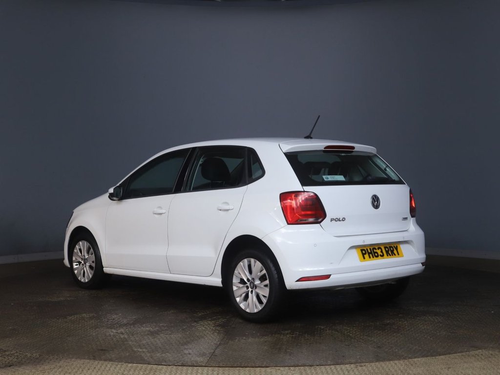 Used Volkswagen Polo 2015 for sale - 76554800: Photo 3
