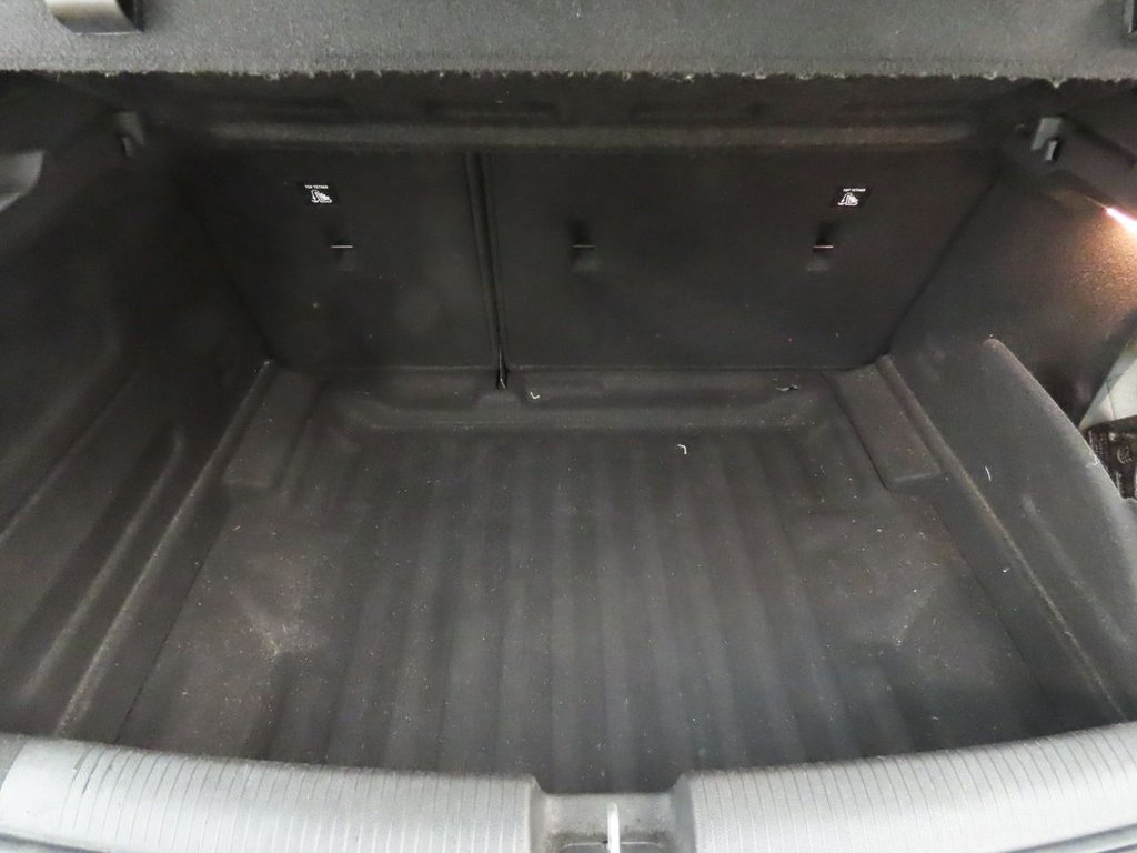 Used Vauxhall Astra 2016 for sale - 77384008: Photo 7