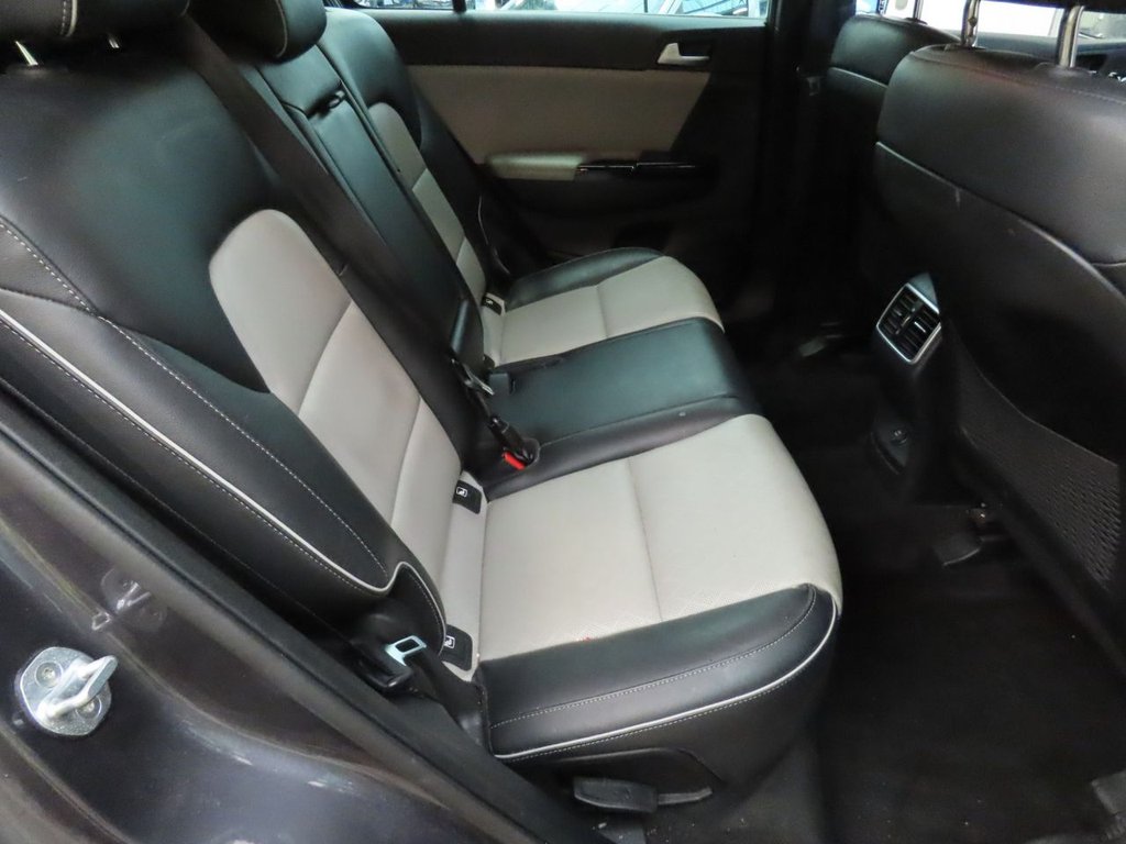 Used Kia Sportage 2018 for sale - 76731200: Photo 10