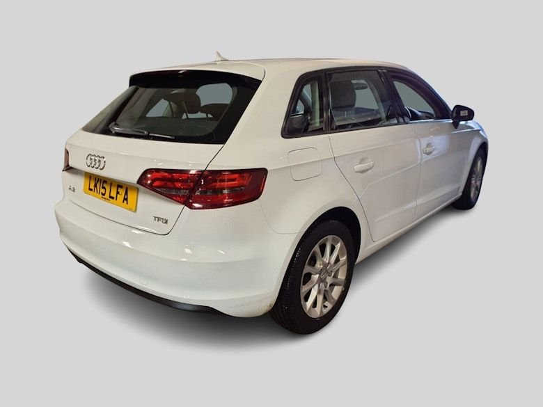 Used Audi A3 2015 for sale - 76783905: Photo 5