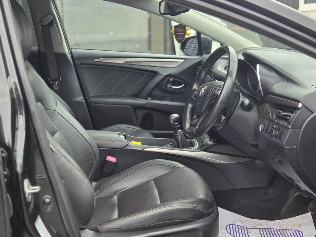 Used Toyota Avensis 2016 for sale - 76554820: Photo 14