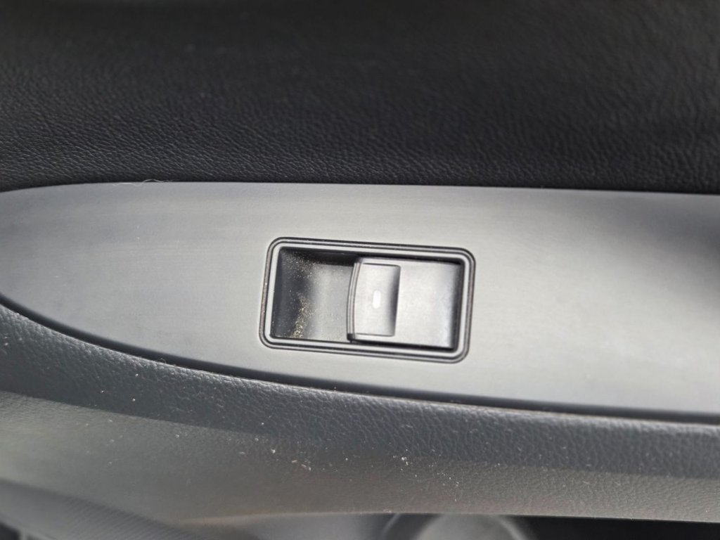 Used Toyota Avensis 2016 for sale - 76554820: Photo 16