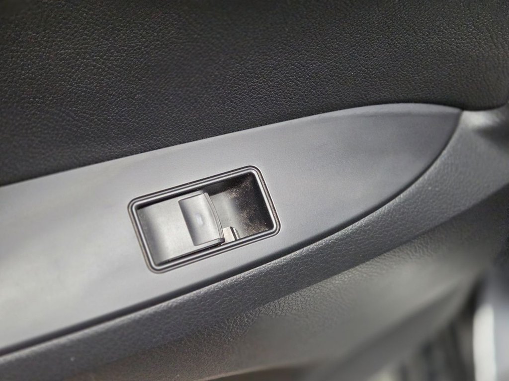 Used Toyota Avensis 2016 for sale - 76554820: Photo 21