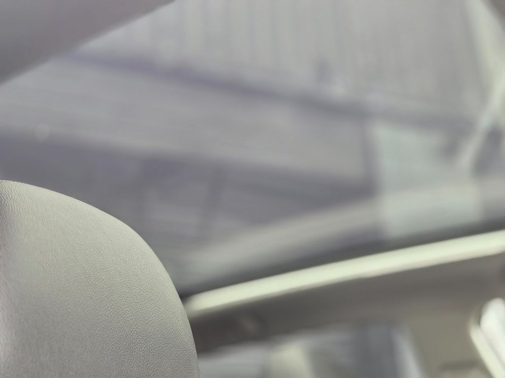 Used Toyota Avensis 2016 for sale - 76554820: Photo 30