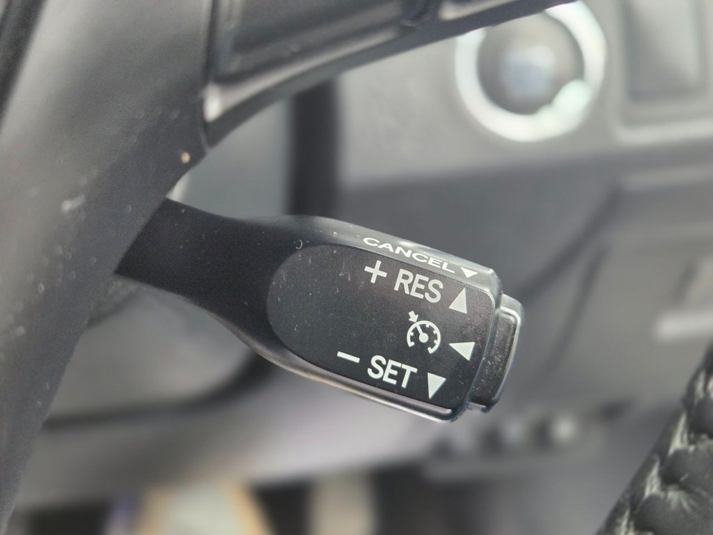 Used Toyota Avensis 2016 for sale - 76554820: Photo 34