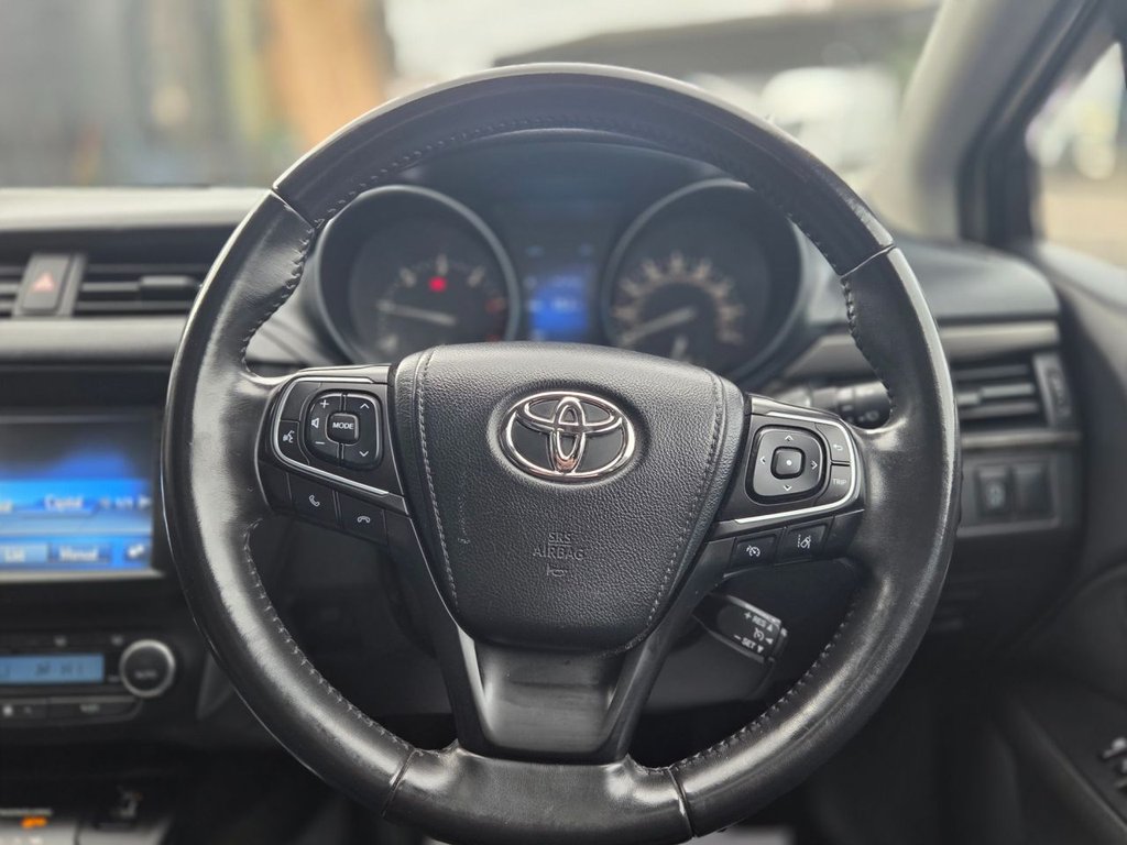 Used Toyota Avensis 2016 for sale - 76554820: Photo 35