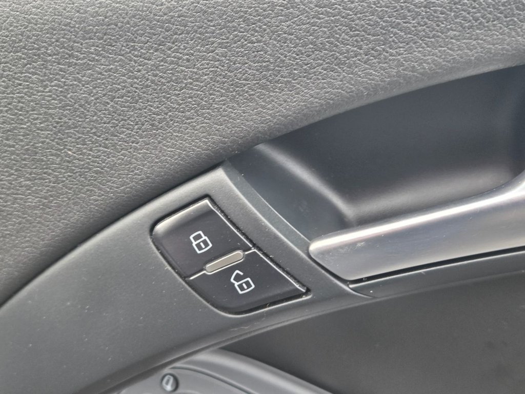 Used Audi A5 Cabriolet 2013 for sale - 76554819: Photo 18