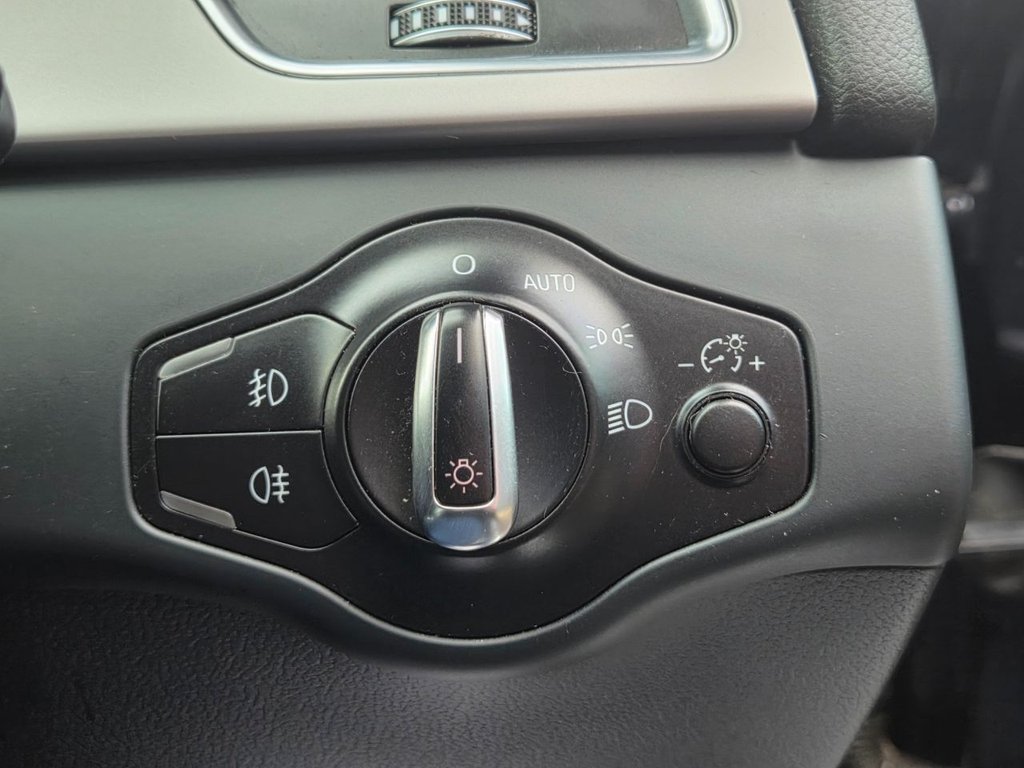 Used Audi A5 Cabriolet 2013 for sale - 76554819: Photo 25