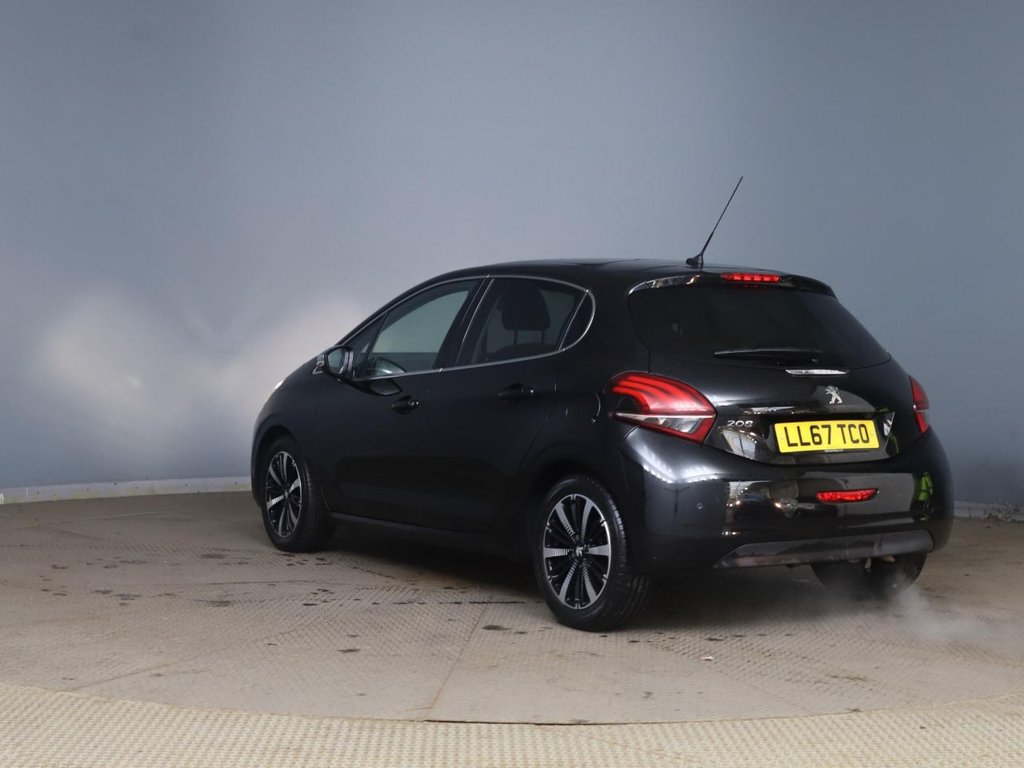 Used Peugeot 208 2017 for sale - 77920570: Photo 4