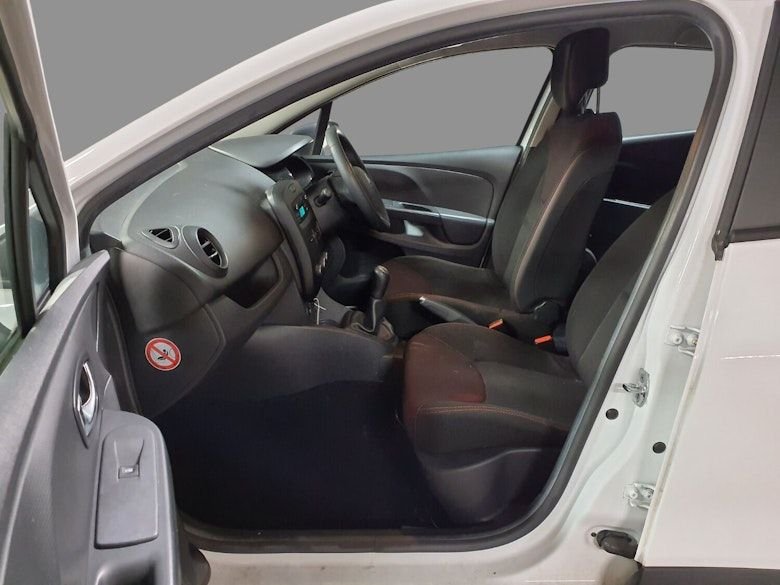 Used Renault Clio 2016 for sale - 77920181: Photo 3