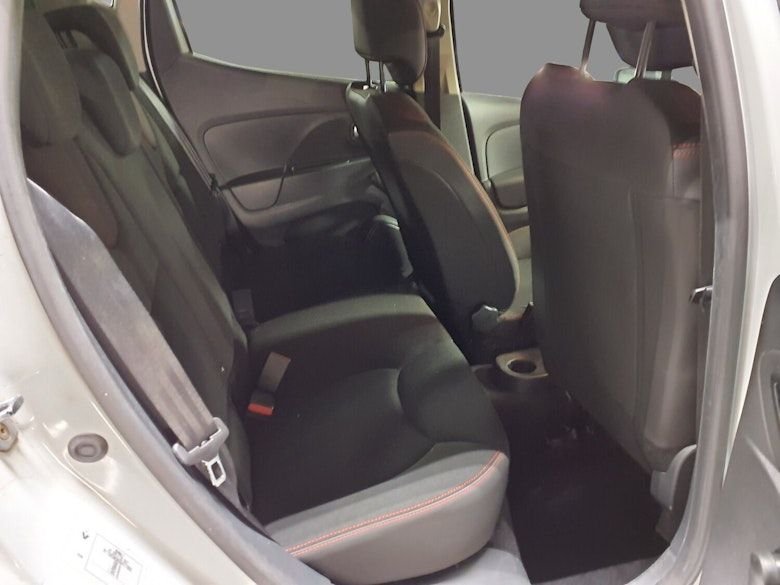 Used Renault Clio 2016 for sale - 77920181: Photo 5