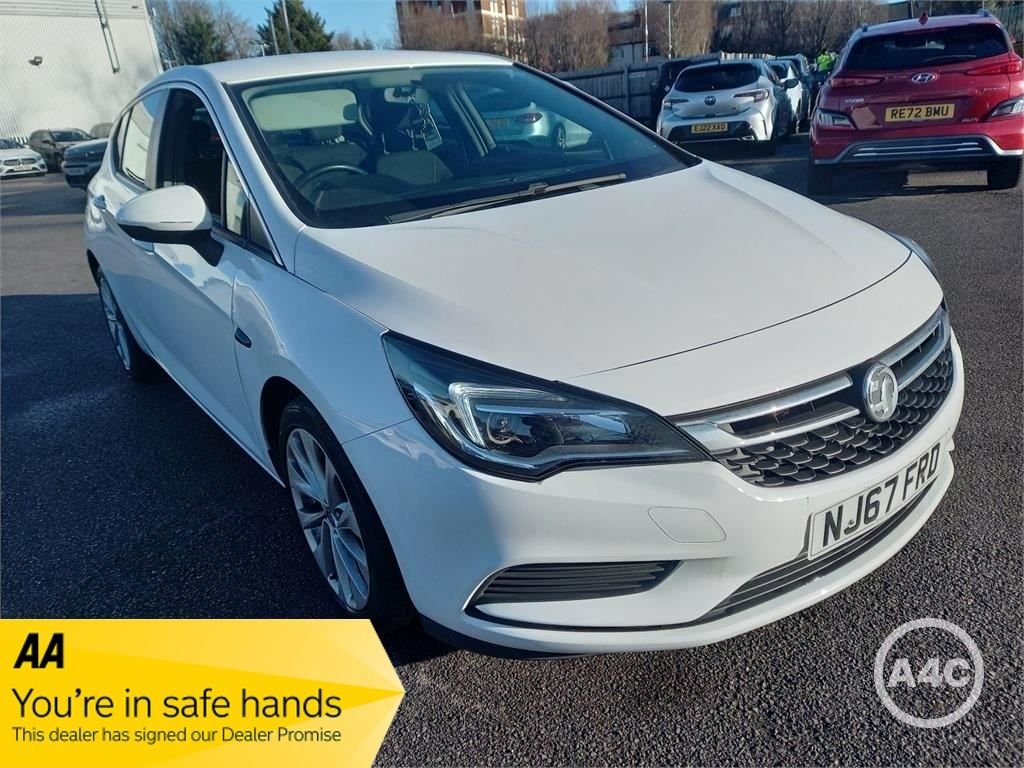 Used Vauxhall Astra 2017 for sale - 77133699: Photo 1