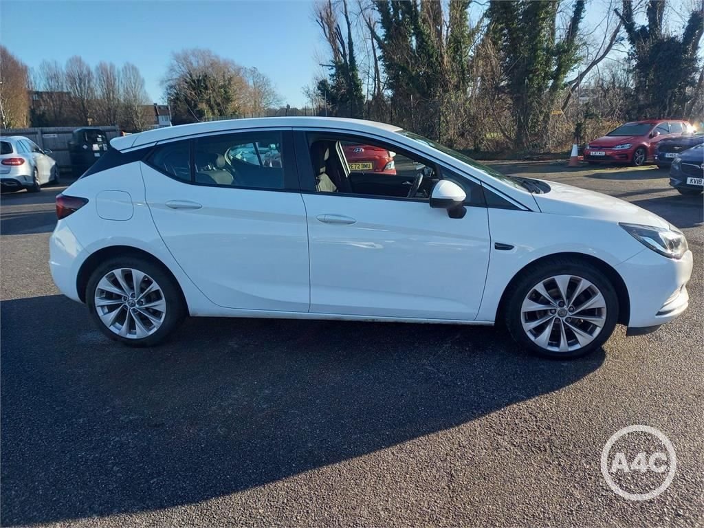 Used Vauxhall Astra 2017 for sale - 77133699: Photo 12