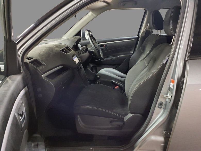 Used Suzuki Swift 2016 for sale - 77512507: Photo 4