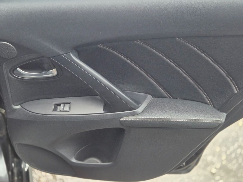 Used Toyota Avensis 2016 for sale - 77080572: Photo 15