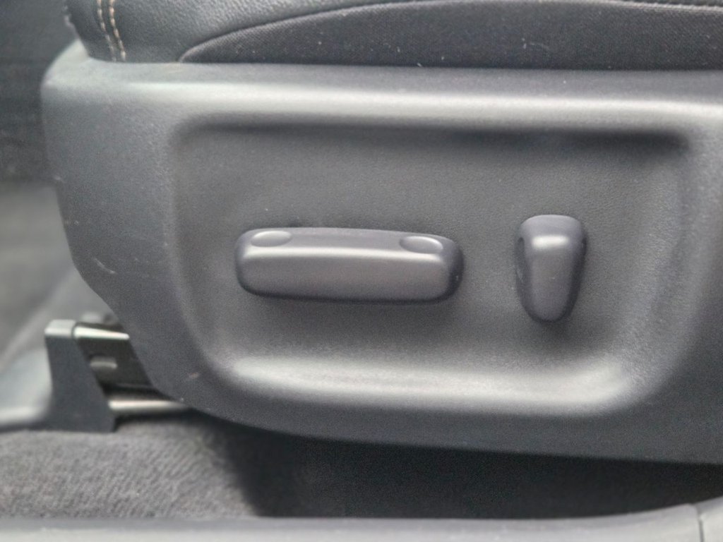 Used Toyota Avensis 2016 for sale - 77080572: Photo 26