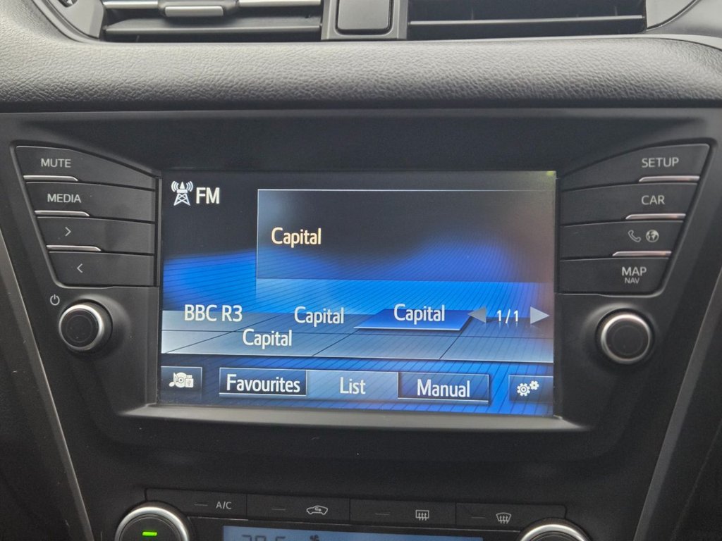 Used Toyota Avensis 2016 for sale - 77080572: Photo 36