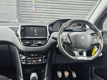 Used Peugeot 208 2017 for sale - 74319955: Photo